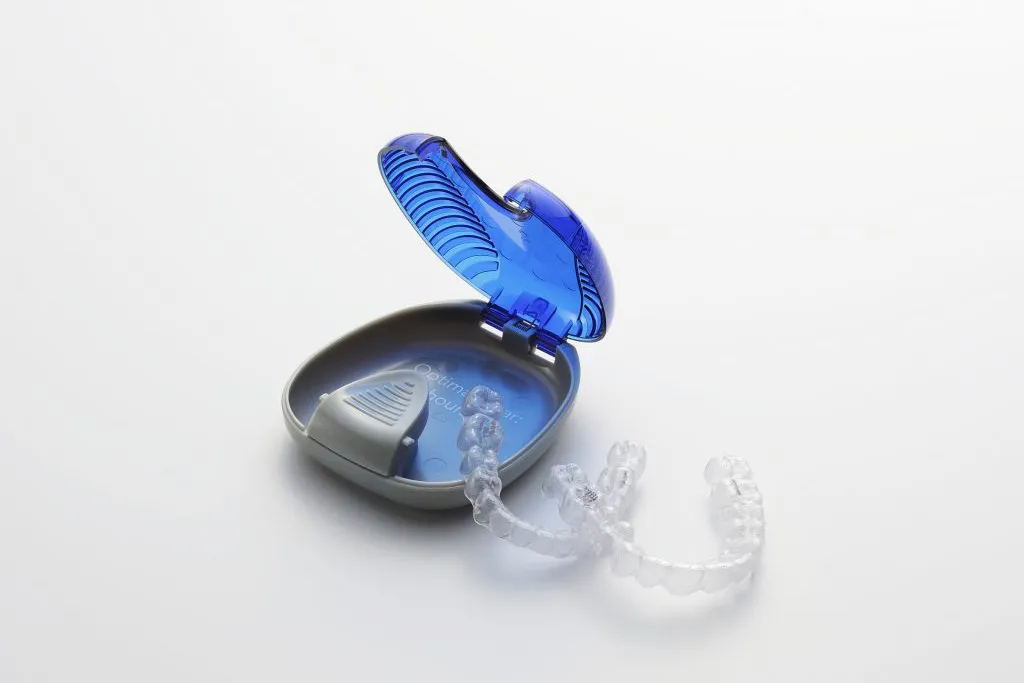 少しづつかたちの違うマウスピース